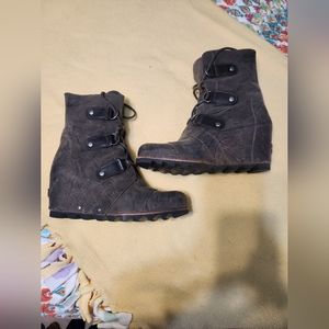 Sorel Joan of Artic Wedge Mid size 9
